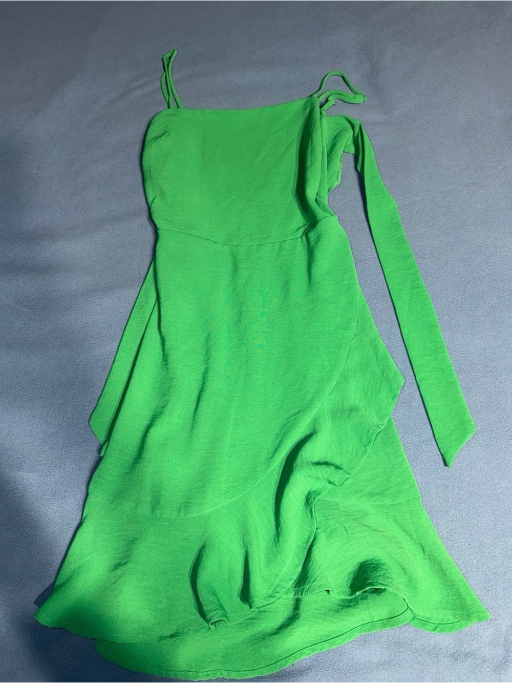 L'AGENCE Bright Green One-Shoulder Tie Dress
